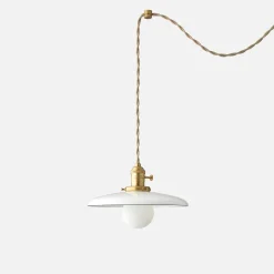Schoolhouse Apartment Plug-In Pendant 2.25