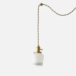 Schoolhouse Apartment Plug-In Pendant 2.25