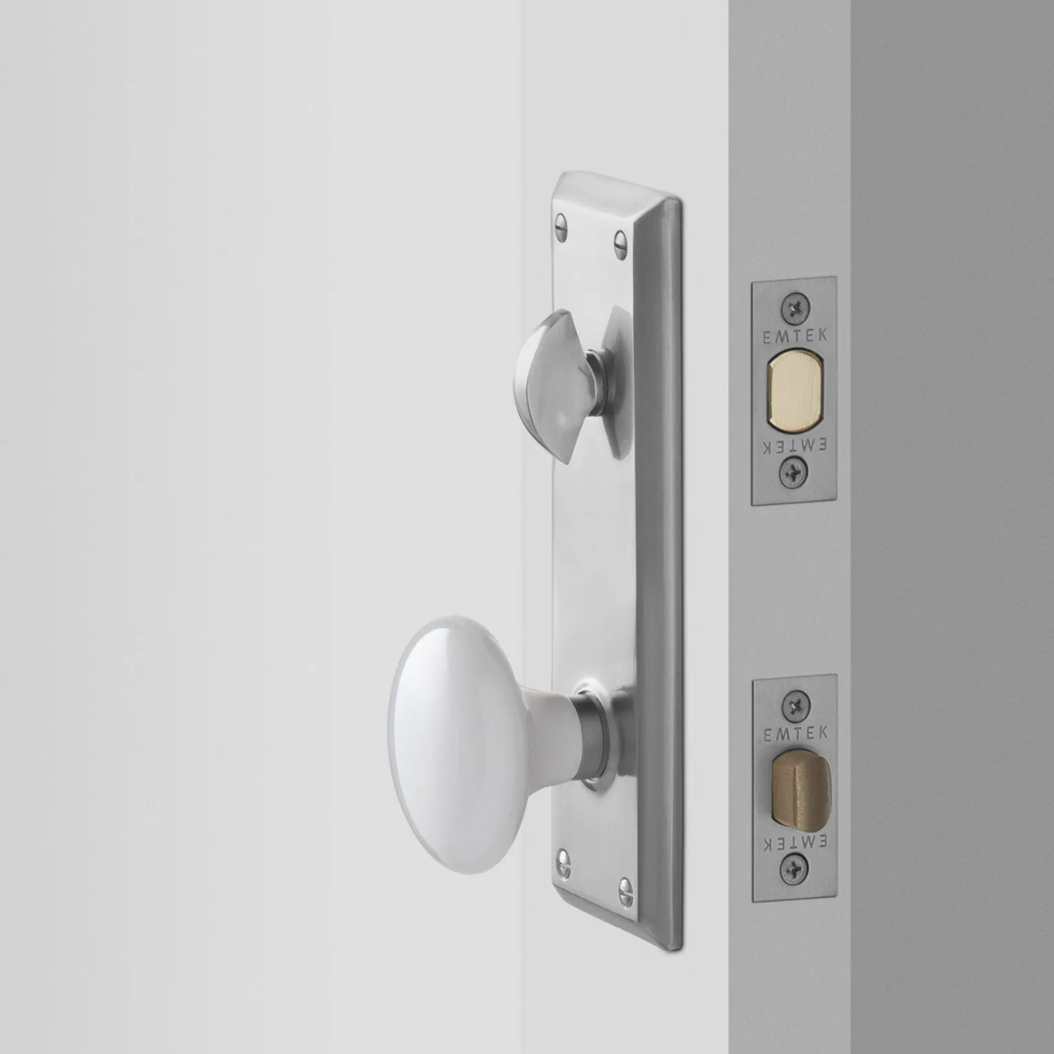Schoolhouse Freeport Large Backplate Doorset with Porcelain Knob New