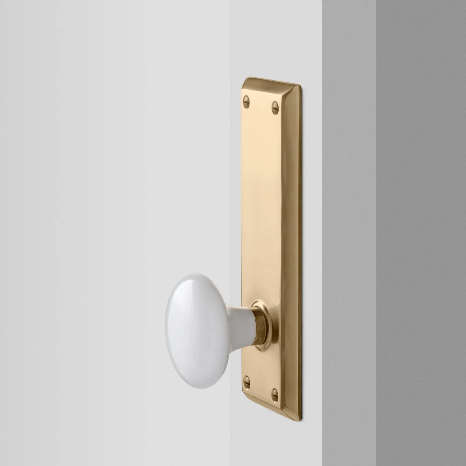 Schoolhouse Freeport Large Backplate Doorset with Porcelain Knob New