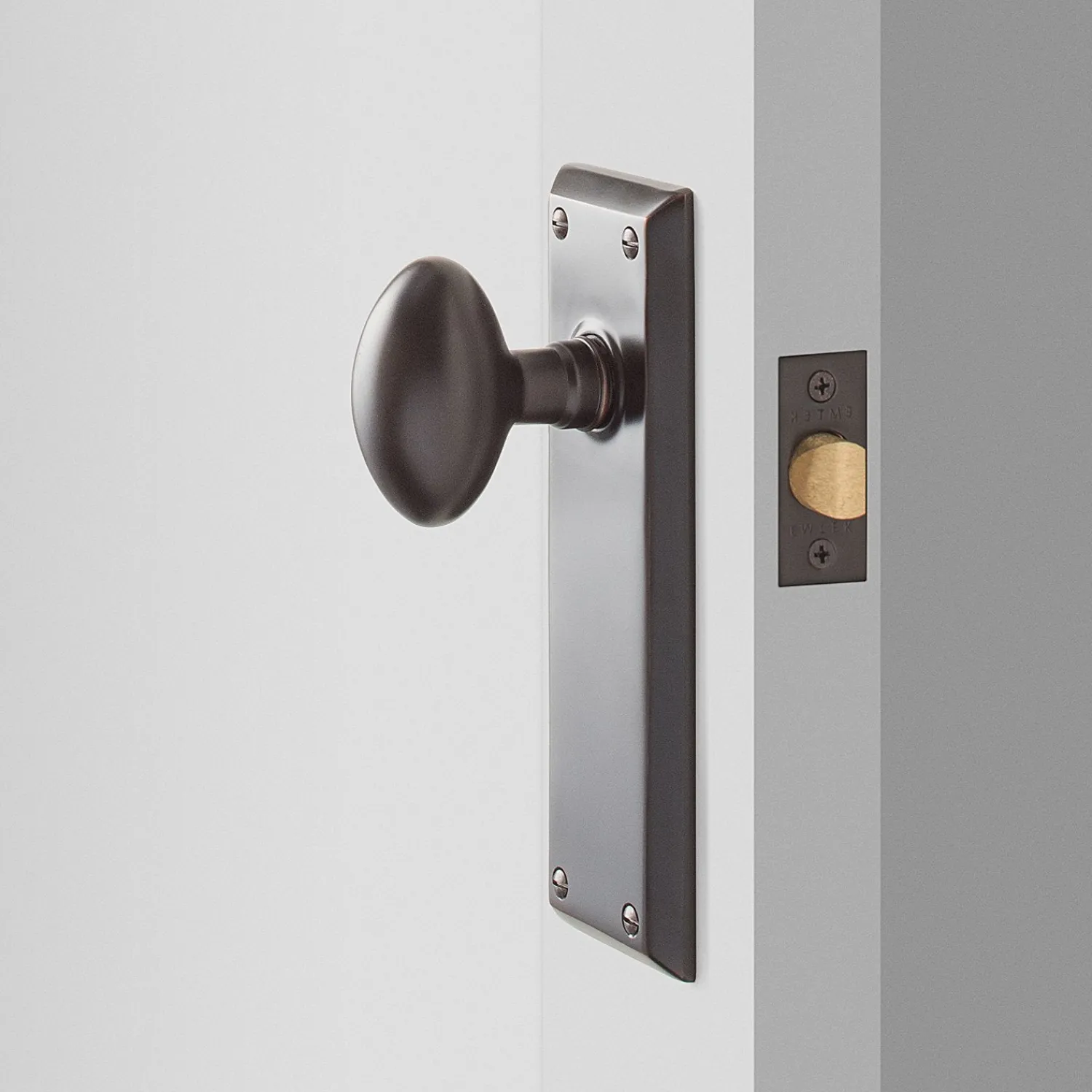 Schoolhouse Freeport Large Door Set with Egg Knob Fashion