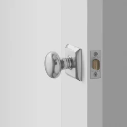 Schoolhouse Freeport Small Door Set with Portsmouth Knob New