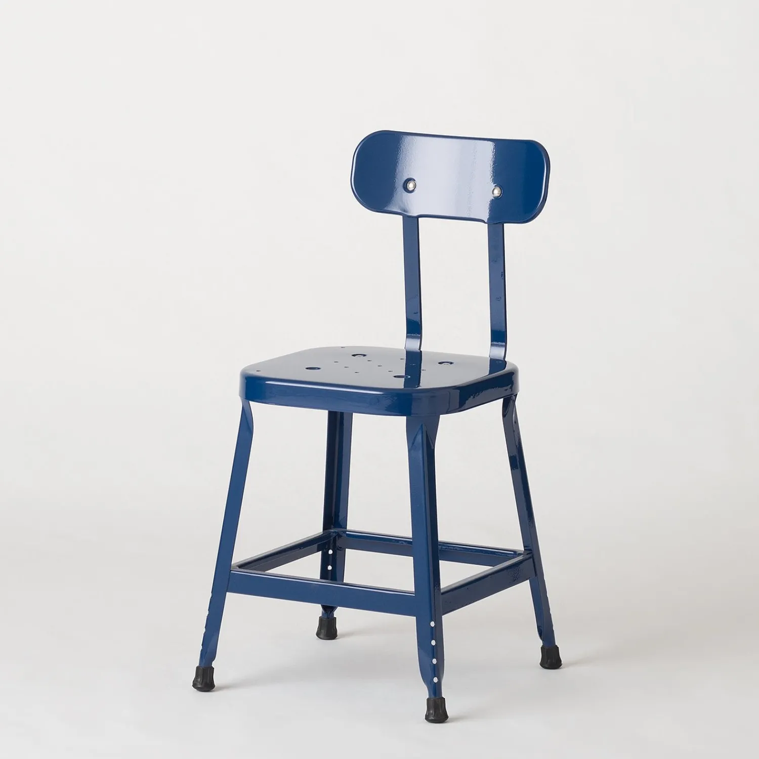 Schoolhouse Utility Stool 18" Outlet